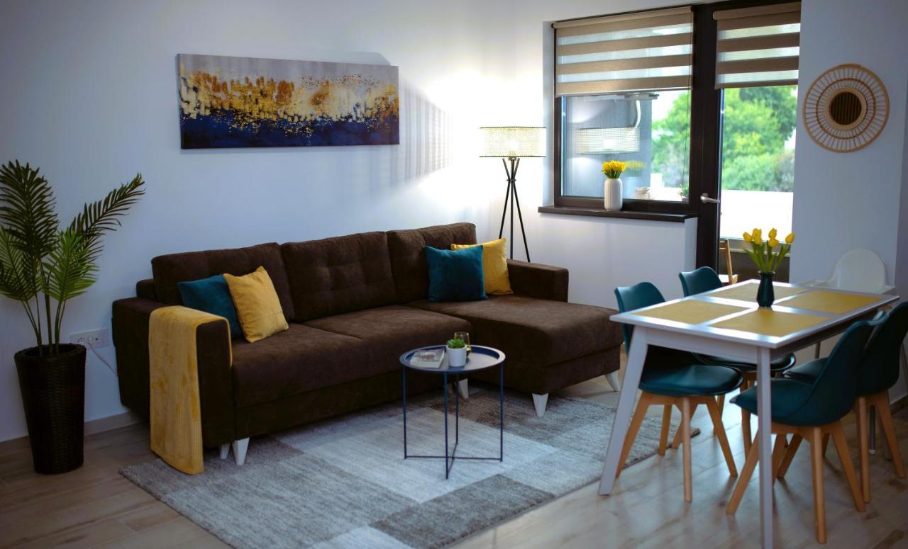 'Just Like Home' Apartment - With Private Parking Place Galati  Ngoại thất bức ảnh