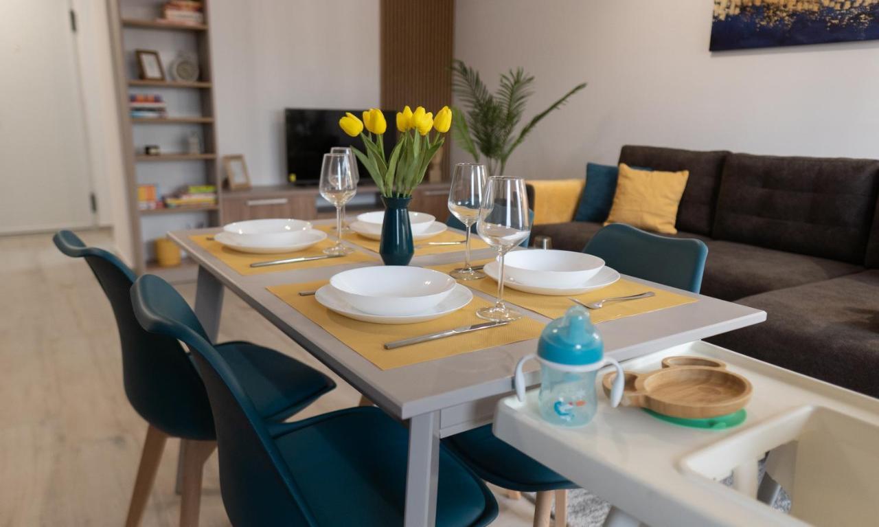 'Just Like Home' Apartment - With Private Parking Place Galati  Ngoại thất bức ảnh
