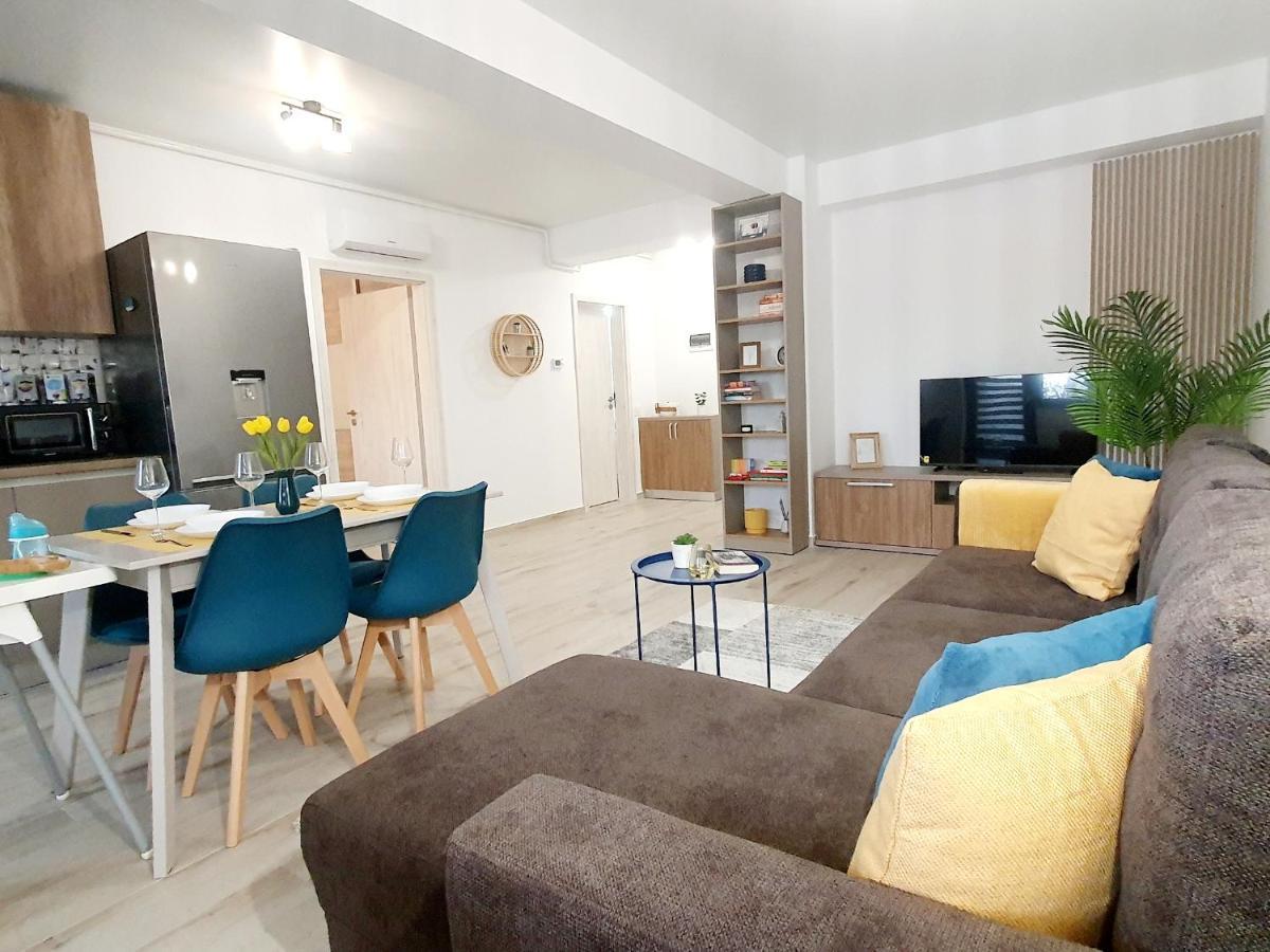 'Just Like Home' Apartment - With Private Parking Place Galati  Ngoại thất bức ảnh