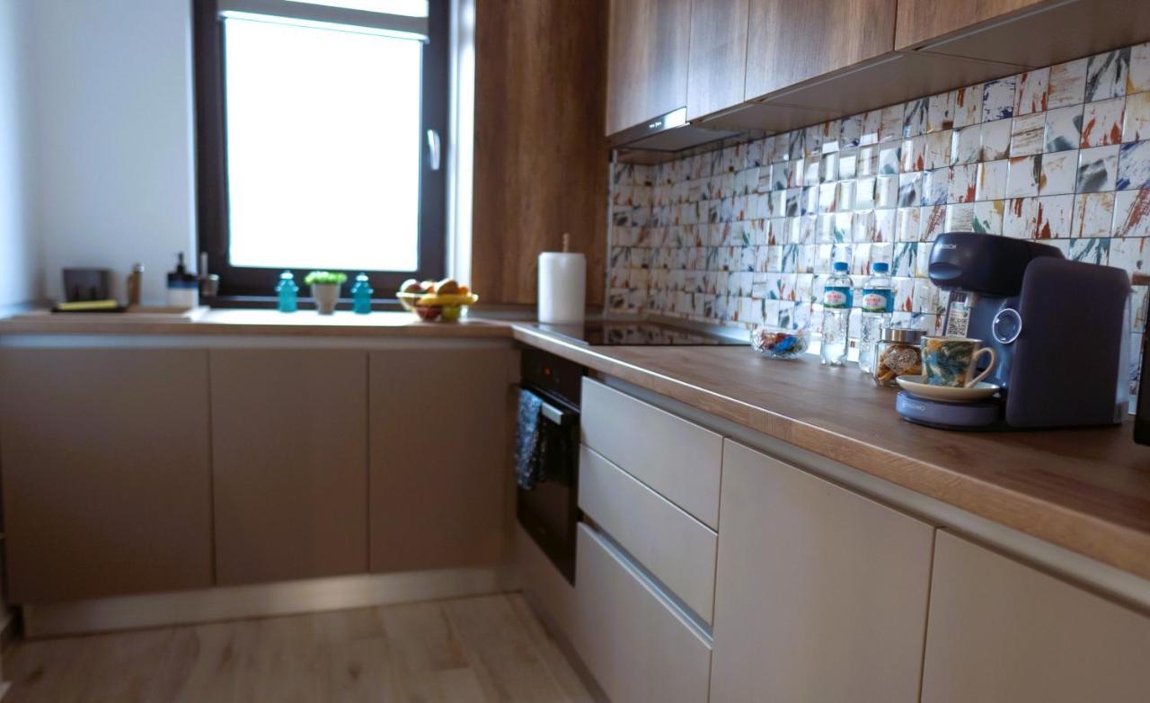 'Just Like Home' Apartment - With Private Parking Place Galati  Ngoại thất bức ảnh