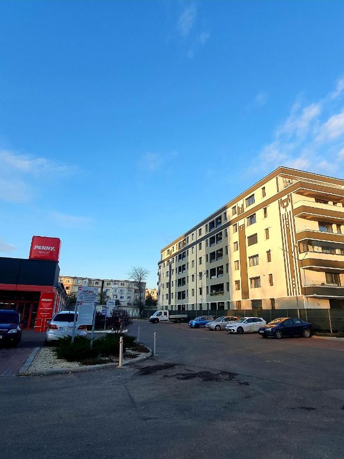 'Just Like Home' Apartment - With Private Parking Place Galati  Ngoại thất bức ảnh